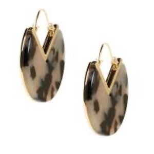 New ▶️ Banana Republic ◀️ TORTOISE HOOP EARRINGS